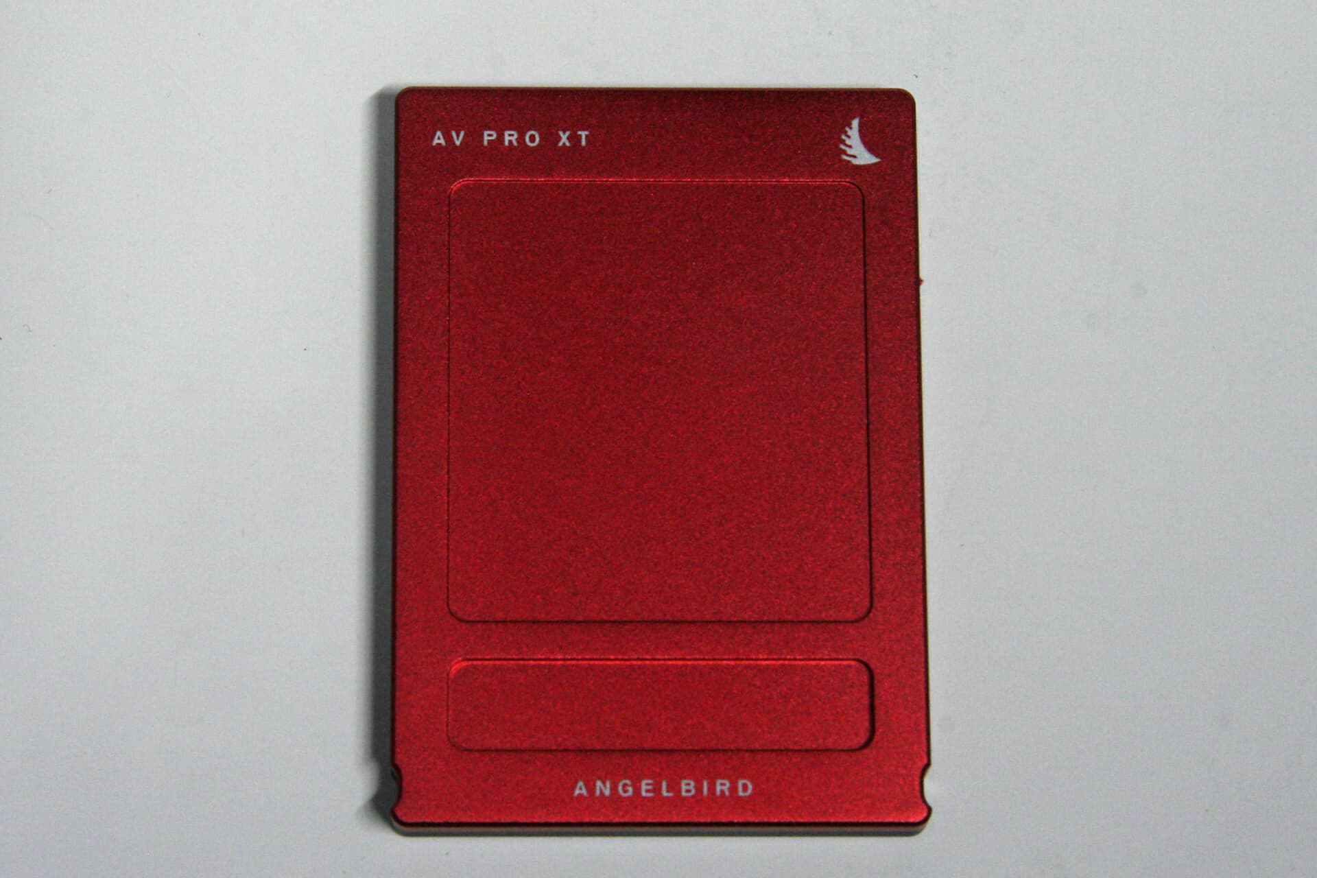 Angelbird AV PRO XT Carte mémoire SSD 500 Go Rouge (AVP500XT) - Image 2