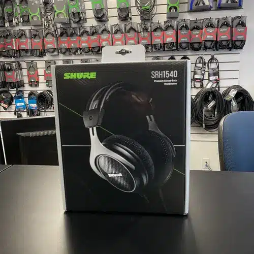 Shure SRH1540 Écouteurs - Image 1